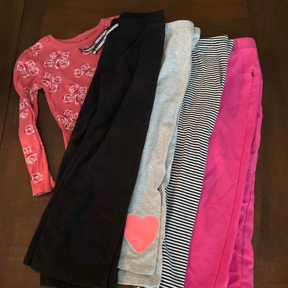 COPY - Winter 5t girls play lot in great condition